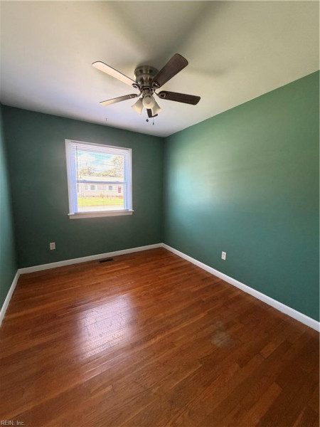 Photo 6 of 7 residential for sale in Newport News virginia