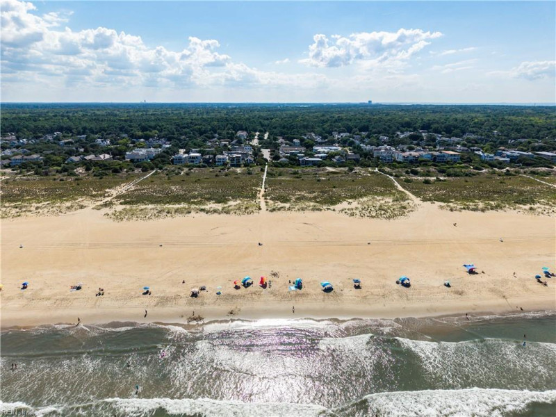 Photo 36 of 39 residential for sale in Virginia Beach virginia Photo 36 of 39 residential for sale in Virginia Beach virginia