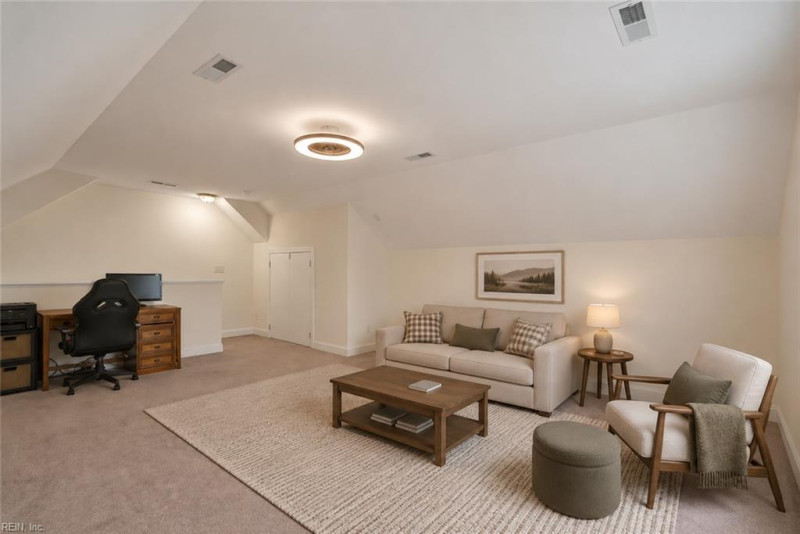 Photo 23 of 29 residential for sale in Chesterfield County virginia