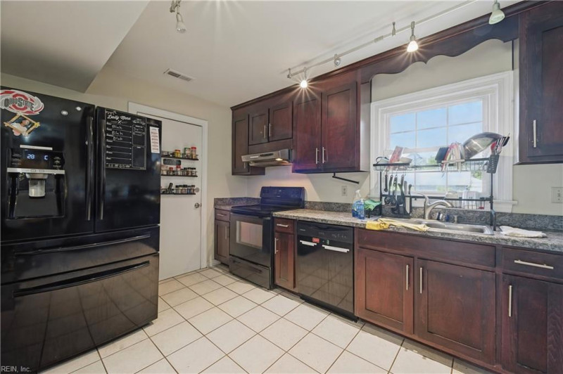 Photo 13 of 34 residential for sale in Hampton virginia Photo 13 of 34 residential for sale in Hampton virginia