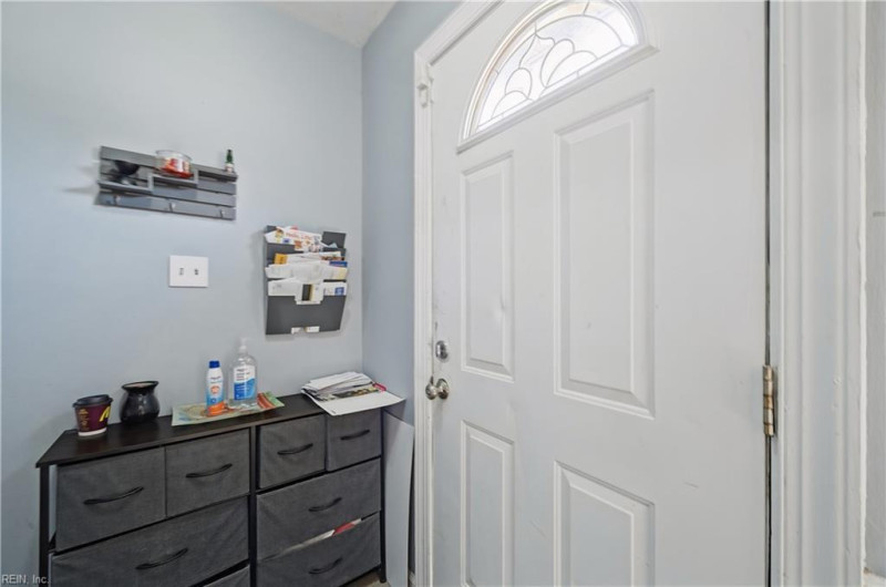 Photo 4 of 34 residential for sale in Hampton virginia Photo 4 of 34 residential for sale in Hampton virginia