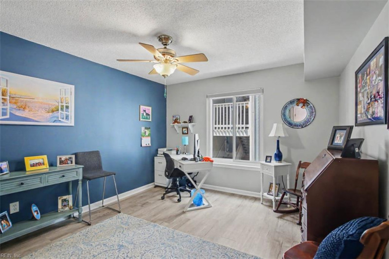 Photo 25 of 33 residential for sale in Virginia Beach virginia