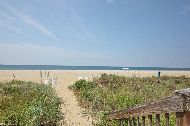 Photo 31 of 33 residential for sale in Virginia Beach virginia