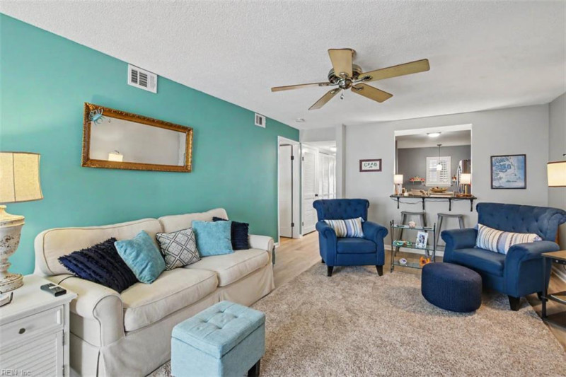 Photo 9 of 33 residential for sale in Virginia Beach virginia