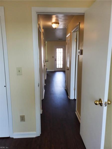 Photo 18 of 35 rental for rent in Virginia Beach virginia