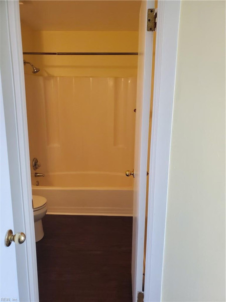 Photo 24 of 35 rental for rent in Virginia Beach virginia
