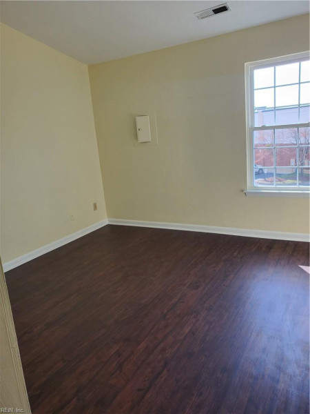 Photo 28 of 35 rental for rent in Virginia Beach virginia
