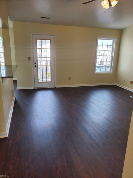 Photo 5 of 35 rental for rent in Virginia Beach virginia