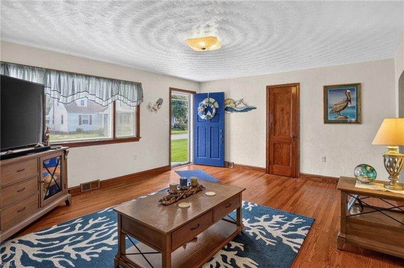 Photo 5 of 46 residential for sale in Portsmouth virginia Photo 5 of 46 residential for sale in Portsmouth virginia
