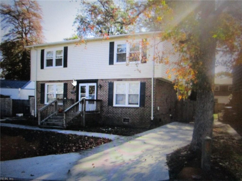 Photo 1 of 10 residential for sale in Norfolk virginia