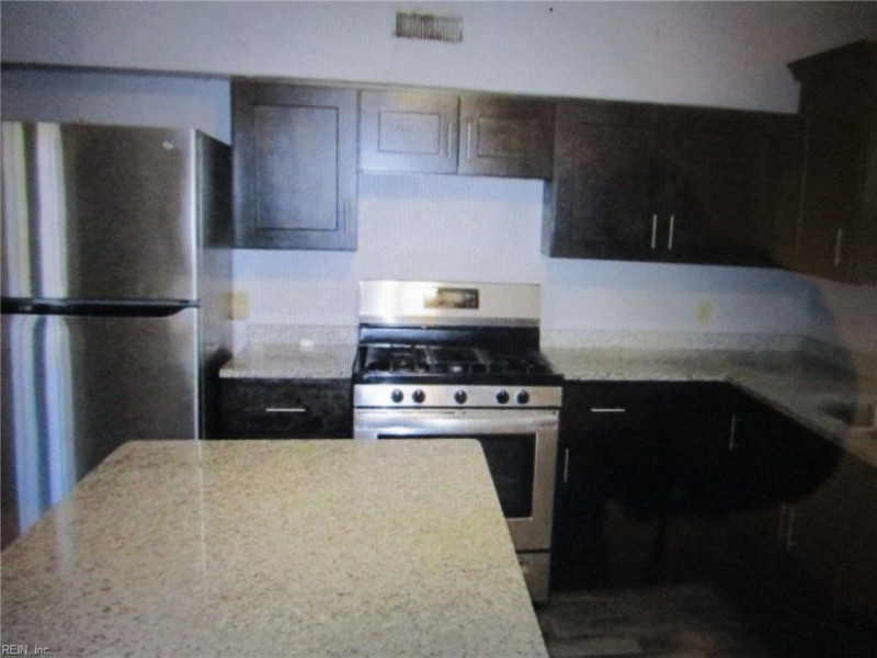 Photo 5 of 10 residential for sale in Norfolk virginia