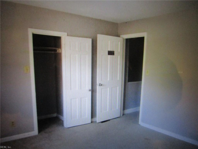 Photo 6 of 10 residential for sale in Norfolk virginia