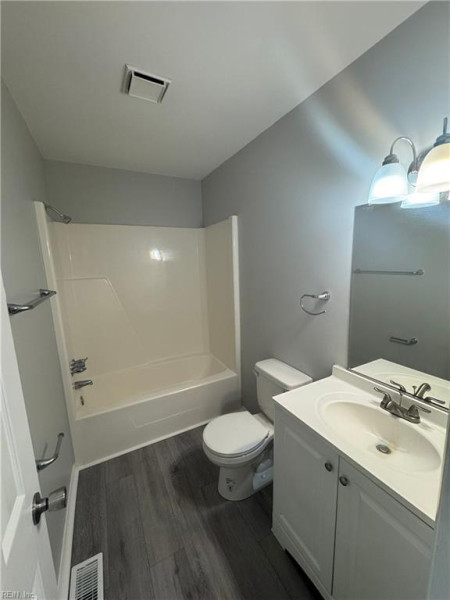 Photo 12 of 13 rental for rent in Virginia Beach virginia