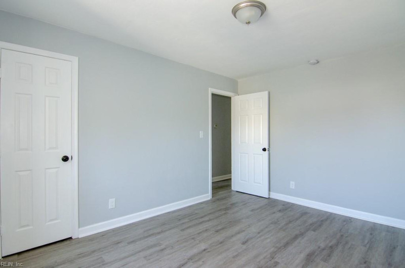 Photo 14 of 19 rental for rent in Norfolk virginia