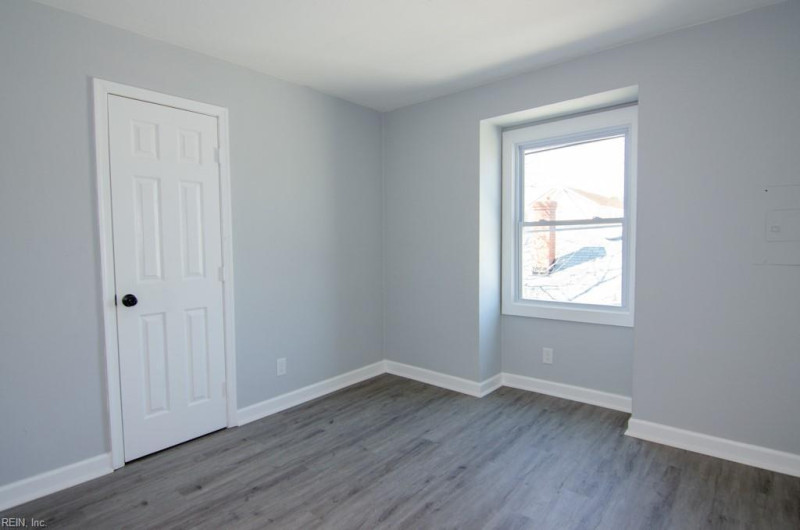 Photo 17 of 19 rental for rent in Norfolk virginia