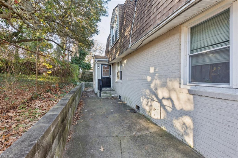 Photo 4 of 19 rental for rent in Norfolk virginia