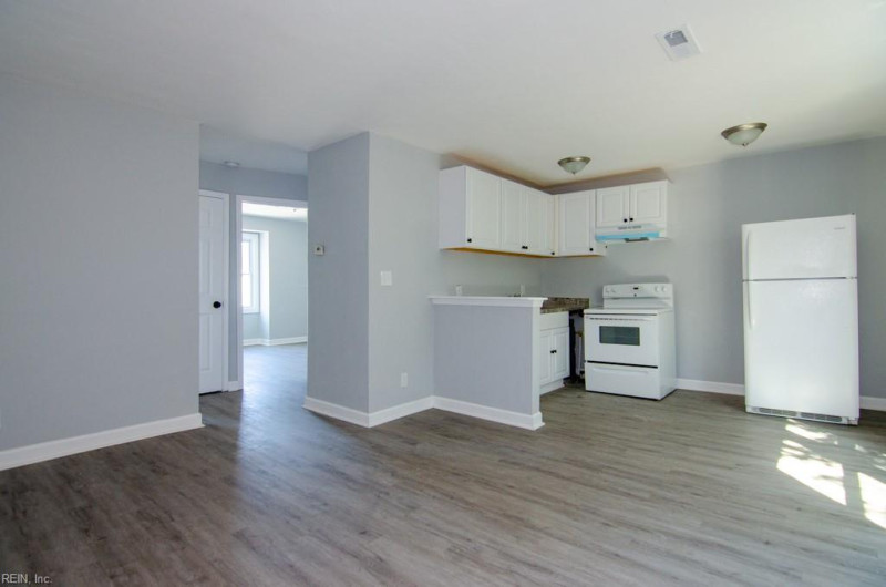 Photo 5 of 19 rental for rent in Norfolk virginia