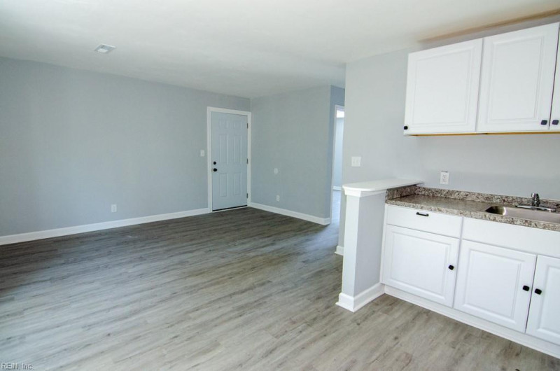 Photo 6 of 19 rental for rent in Norfolk virginia