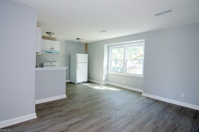 Photo 7 of 19 rental for rent in Norfolk virginia