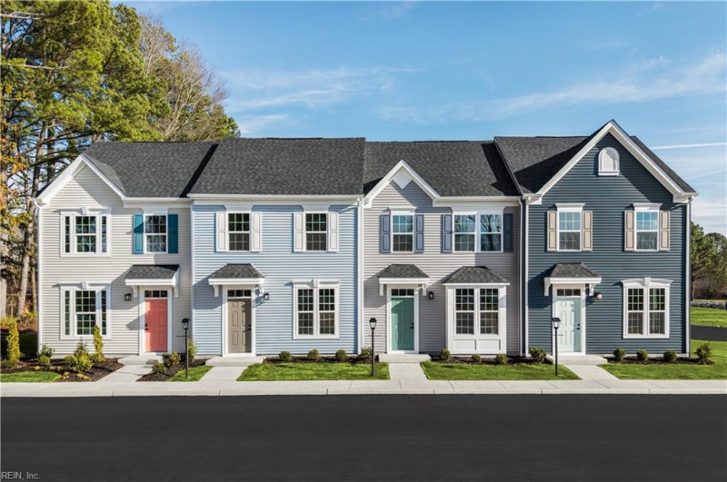 Photo 1 of 20 residential for sale in Suffolk virginia