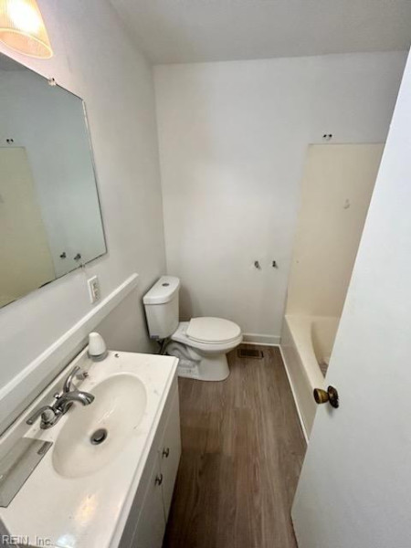 Photo 3 of 8 rental for rent in Gloucester County virginia