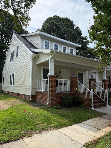 Photo 1 of 10 residential for sale in Norfolk virginia