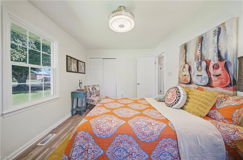Photo 16 of 47 residential for sale in Newport News virginia