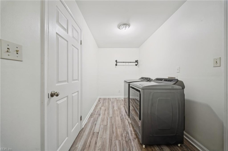 Photo 23 of 47 residential for sale in Newport News virginia