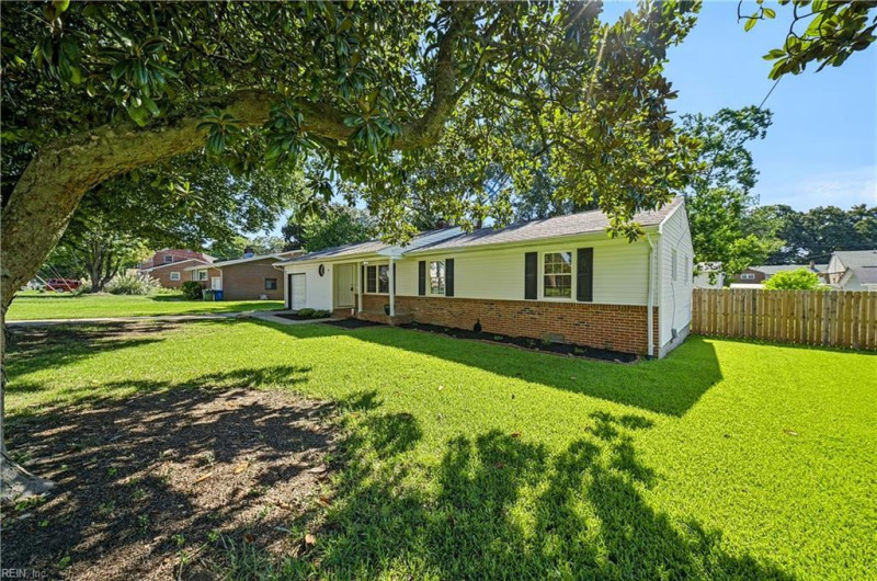 Photo 32 of 47 residential for sale in Newport News virginia