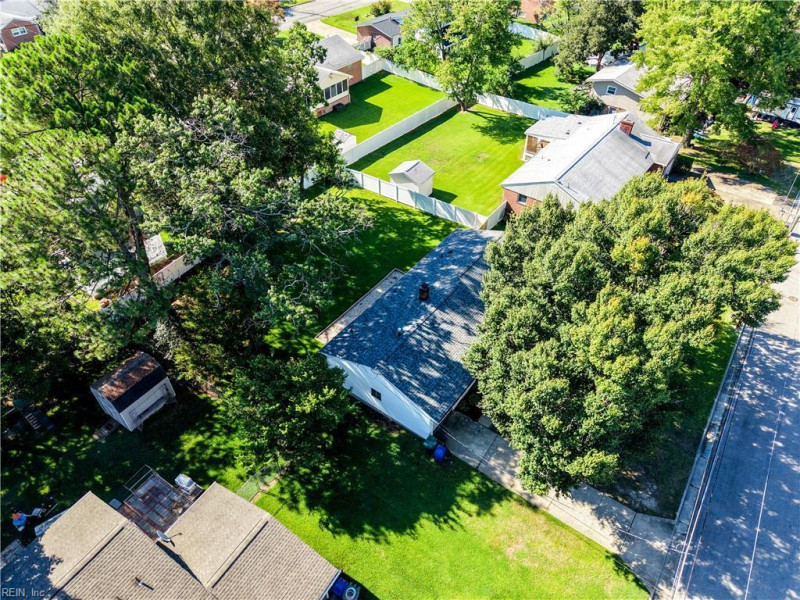 Photo 36 of 47 residential for sale in Newport News virginia