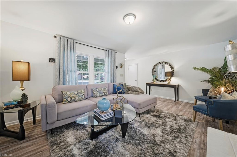 Photo 7 of 47 residential for sale in Newport News virginia