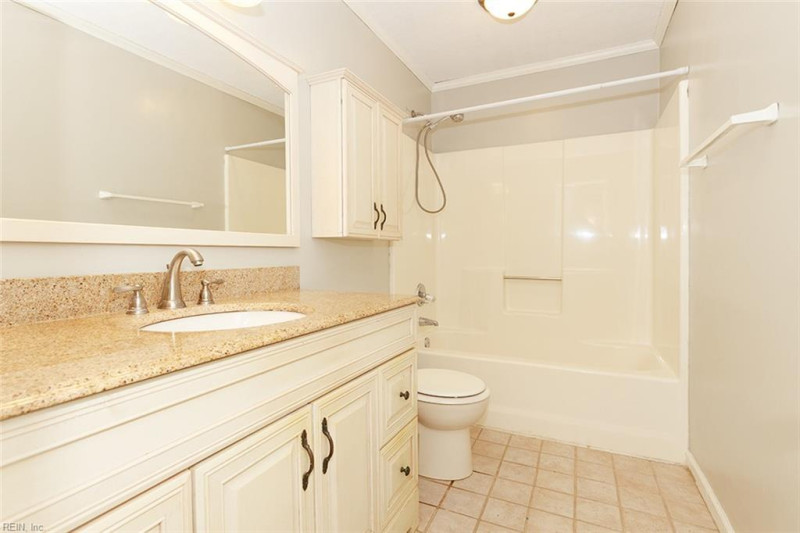 Photo 26 of 37 residential for sale in Hampton virginia Photo 26 of 37 residential for sale in Hampton virginia