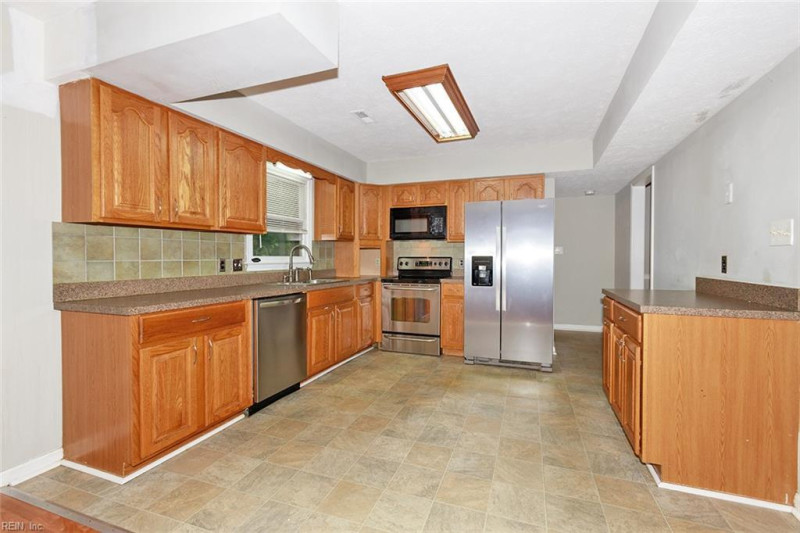 Photo 7 of 37 residential for sale in Hampton virginia Photo 7 of 37 residential for sale in Hampton virginia
