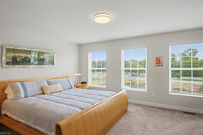 Photo 19 of 35 residential for sale in Virginia Beach virginia