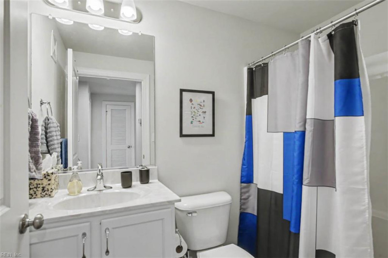 Photo 31 of 35 residential for sale in Virginia Beach virginia