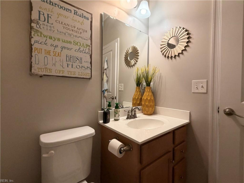 Photo 21 of 29 residential for sale in Chesapeake virginia