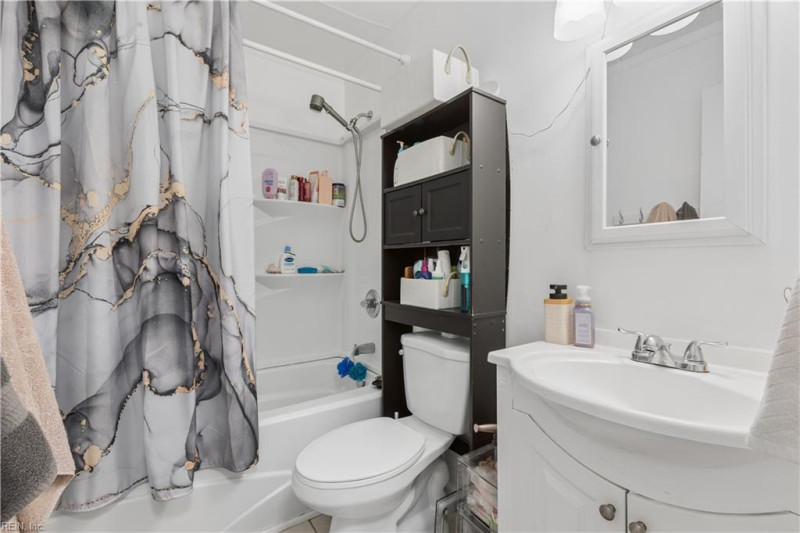 Photo 20 of 26 residential for sale in Hampton virginia