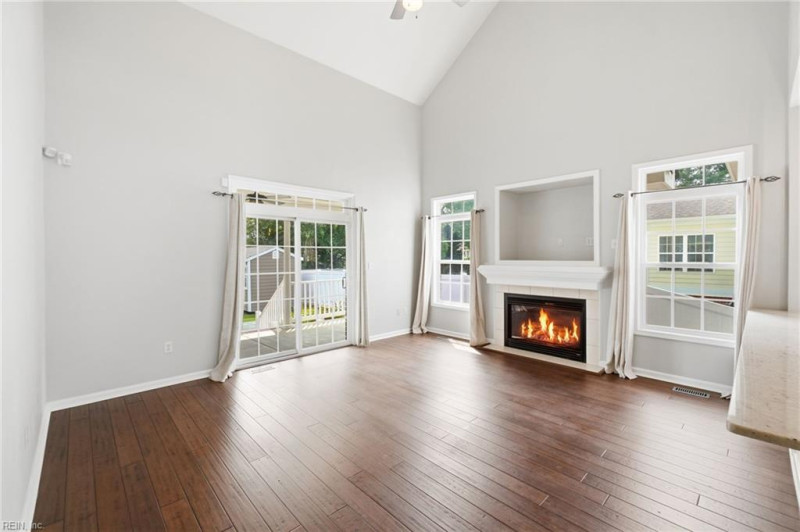 Photo 13 of 50 residential for sale in Chesapeake virginia Photo 13 of 50 residential for sale in Chesapeake virginia