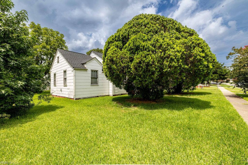 Photo 5 of 41 residential for sale in Portsmouth virginia Photo 5 of 41 residential for sale in Portsmouth virginia