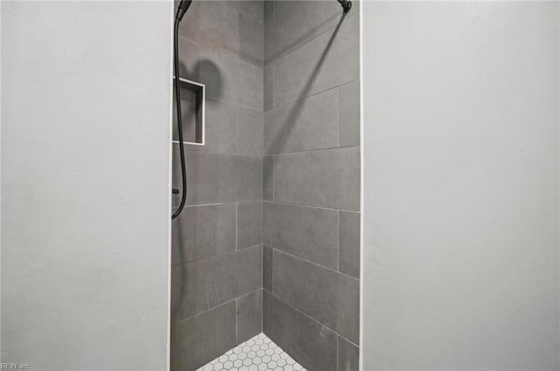 Photo 20 of 46 residential for sale in Norfolk virginia Photo 20 of 46 residential for sale in Norfolk virginia