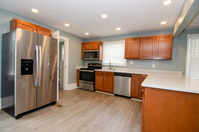 Photo 11 of 42 residential for sale in Norfolk virginia Photo 11 of 42 residential for sale in Norfolk virginia