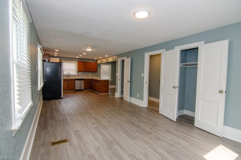 Photo 14 of 42 residential for sale in Norfolk virginia Photo 14 of 42 residential for sale in Norfolk virginia