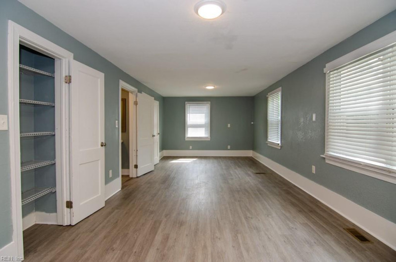 Photo 15 of 42 residential for sale in Norfolk virginia Photo 15 of 42 residential for sale in Norfolk virginia