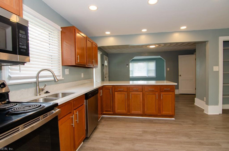 Photo 9 of 42 residential for sale in Norfolk virginia Photo 9 of 42 residential for sale in Norfolk virginia