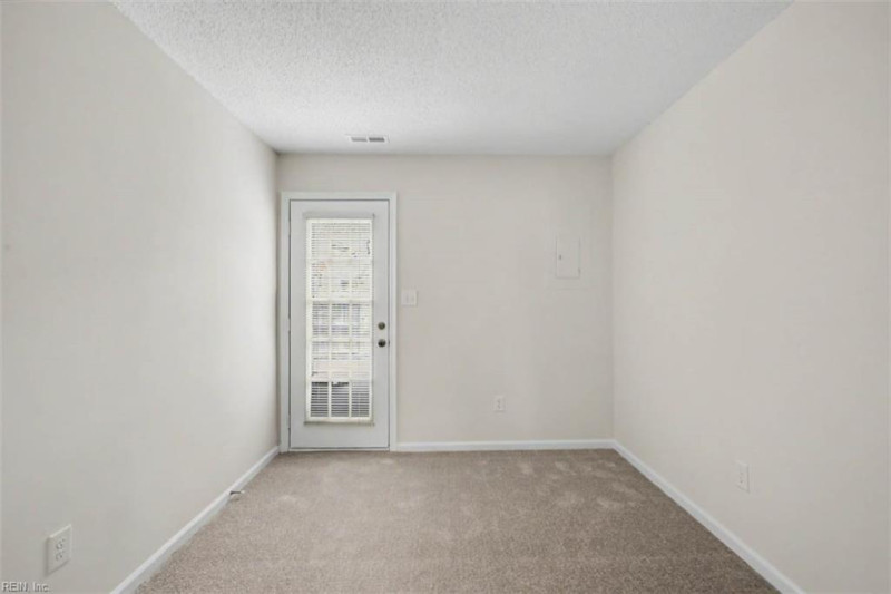 Photo 19 of 34 residential for sale in Hampton virginia