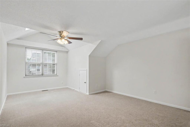 Photo 27 of 34 residential for sale in Hampton virginia