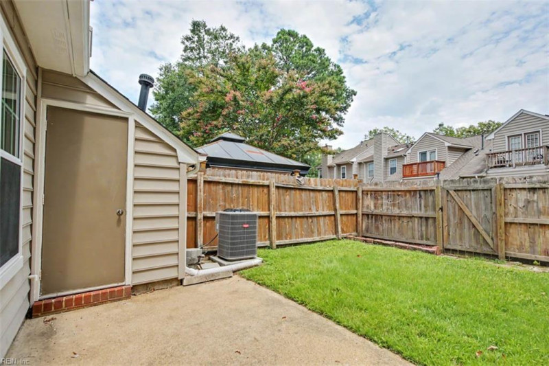 Photo 32 of 34 residential for sale in Hampton virginia