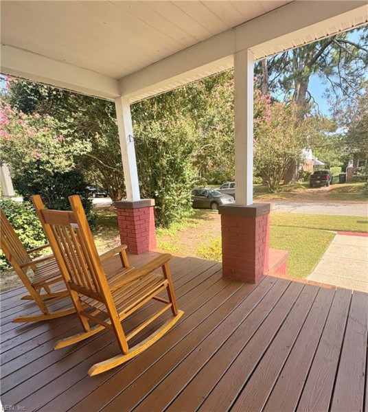 Photo 2 of 27 residential for sale in Suffolk virginia