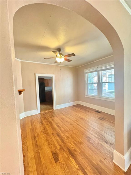 Photo 5 of 27 residential for sale in Suffolk virginia