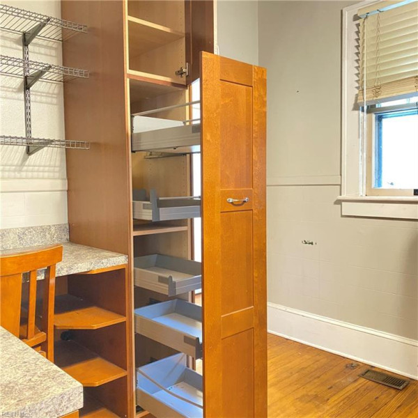 Photo 8 of 27 residential for sale in Suffolk virginia